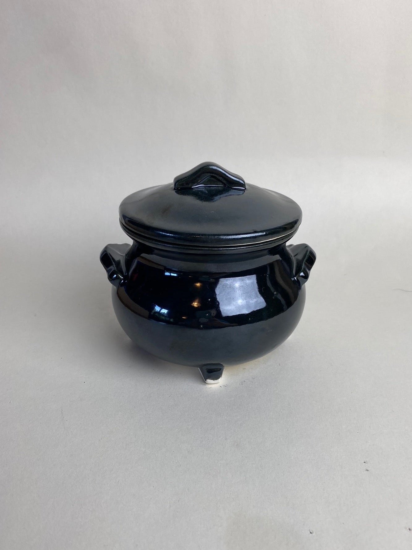 Cauldron Candle Lavender Scented