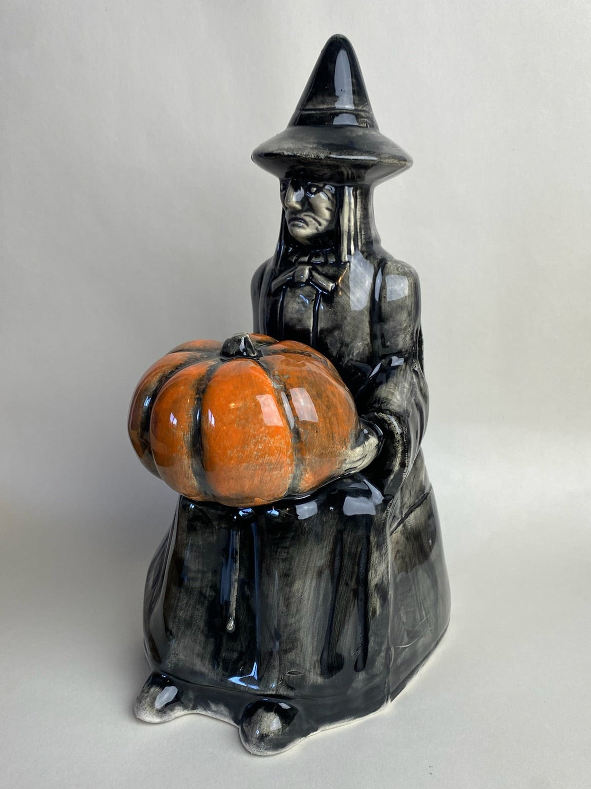 Large Witch with Jack-o-lantern