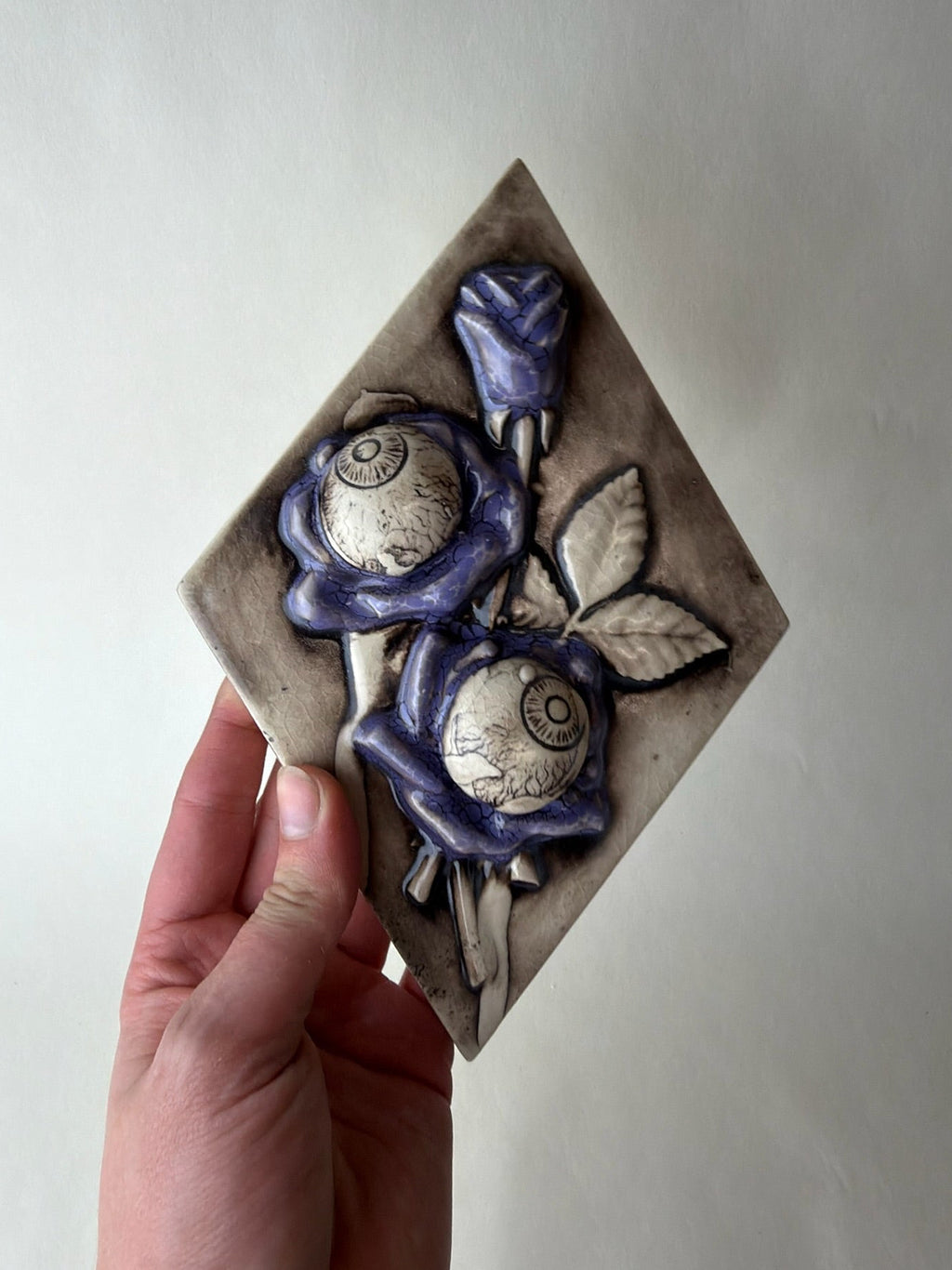 Eyeball Roses Wall Decoration