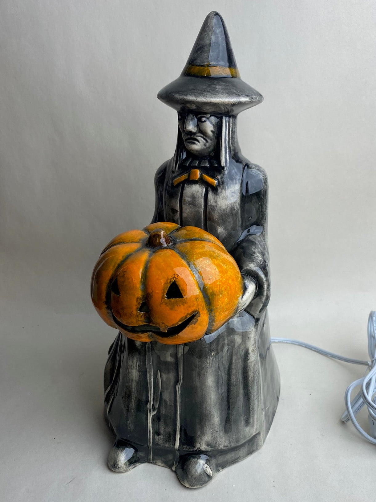 Large Vintage Style Witch with Jack-o-lantern Light