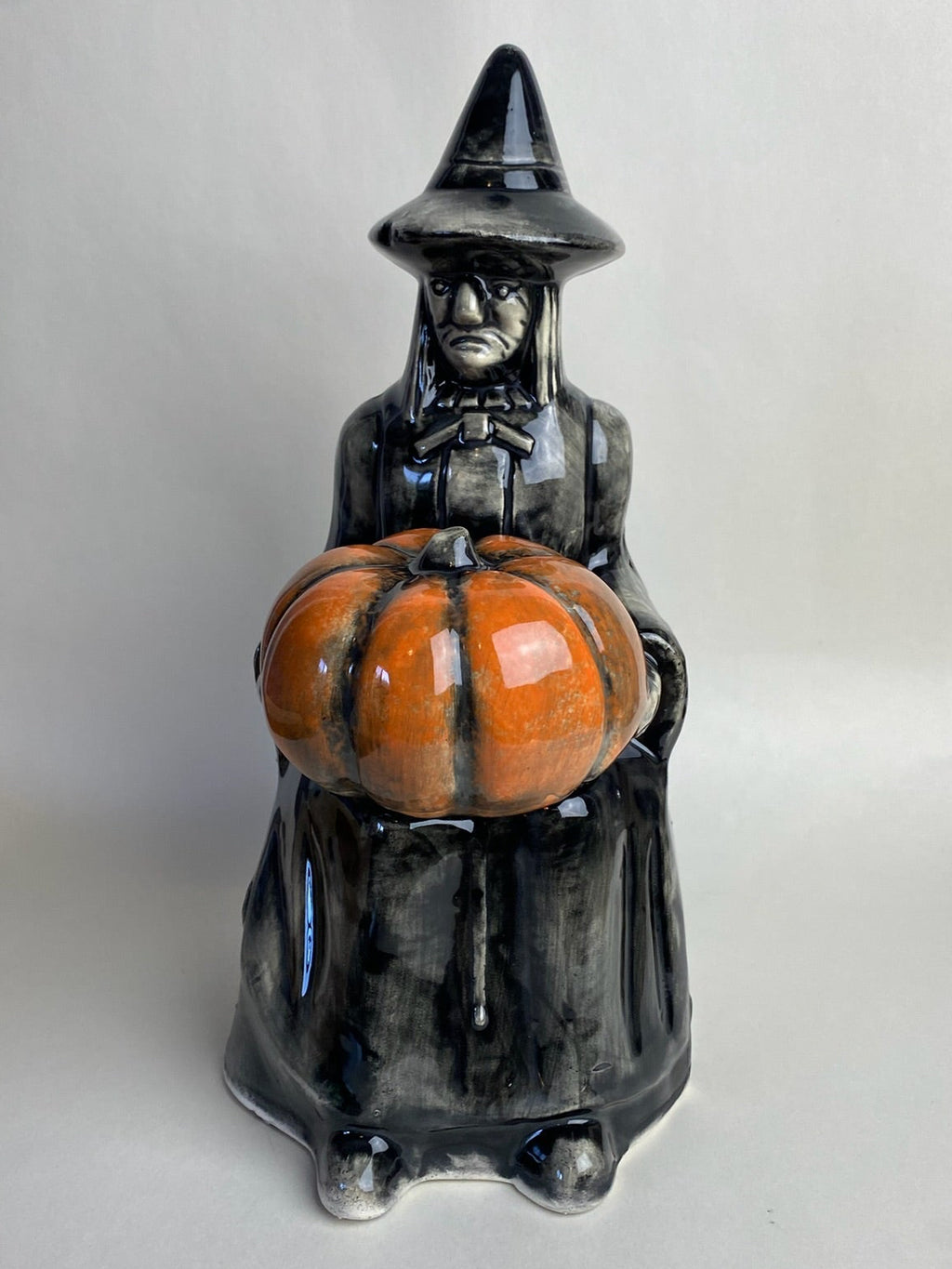 Large Witch with Jack-o-lantern
