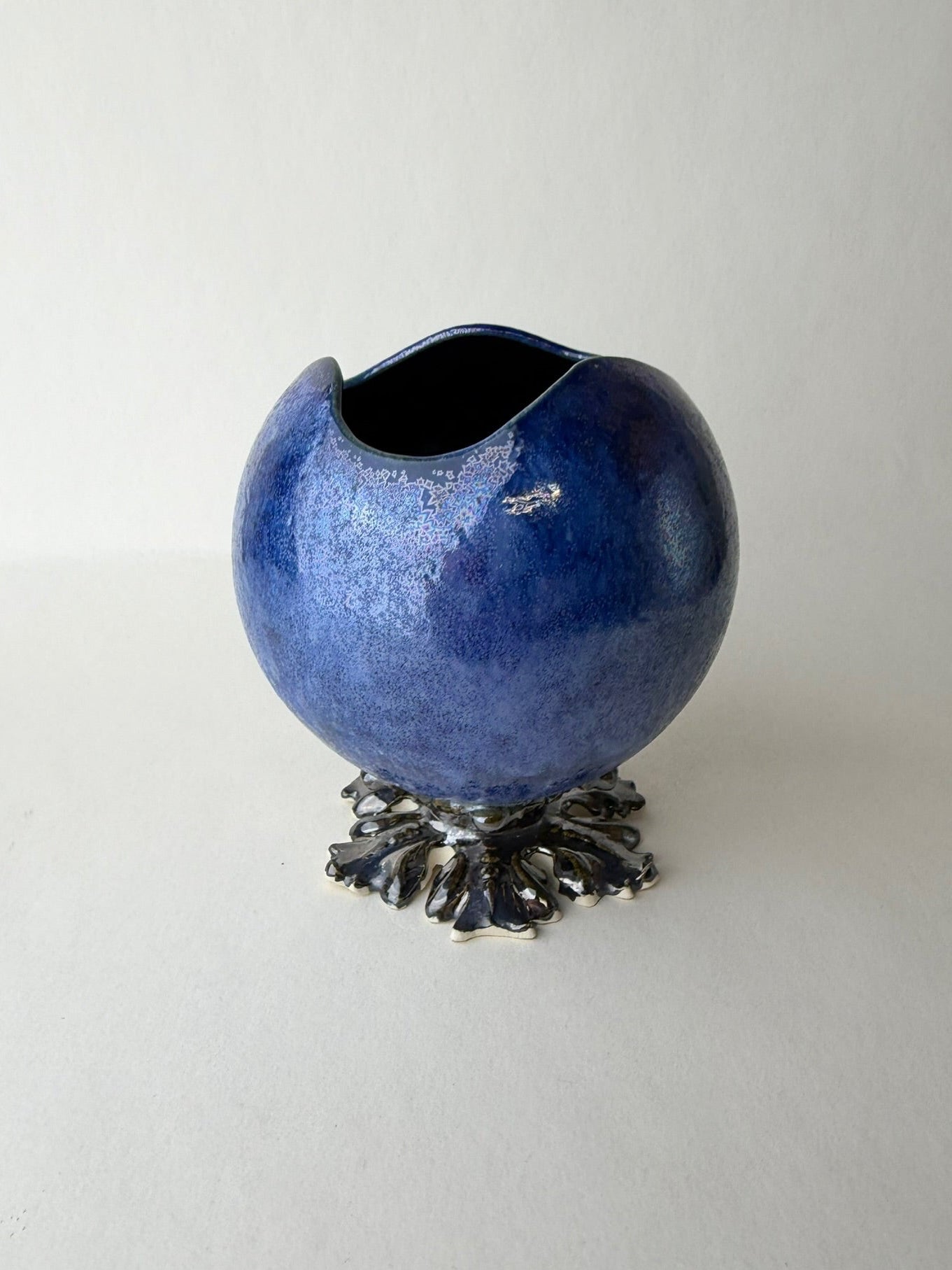 Blue Crystal Ball Planter