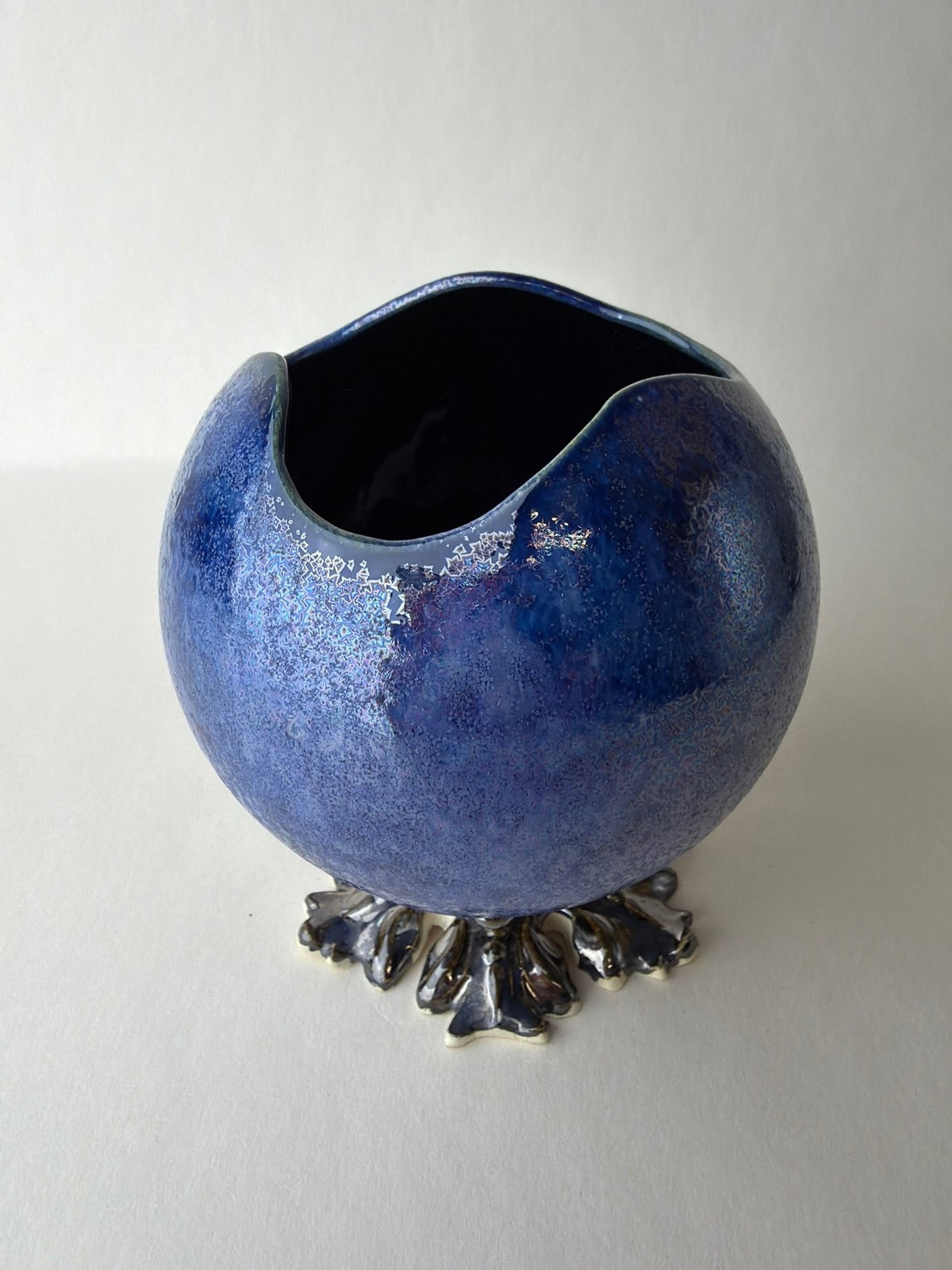 Blue Crystal Ball Planter
