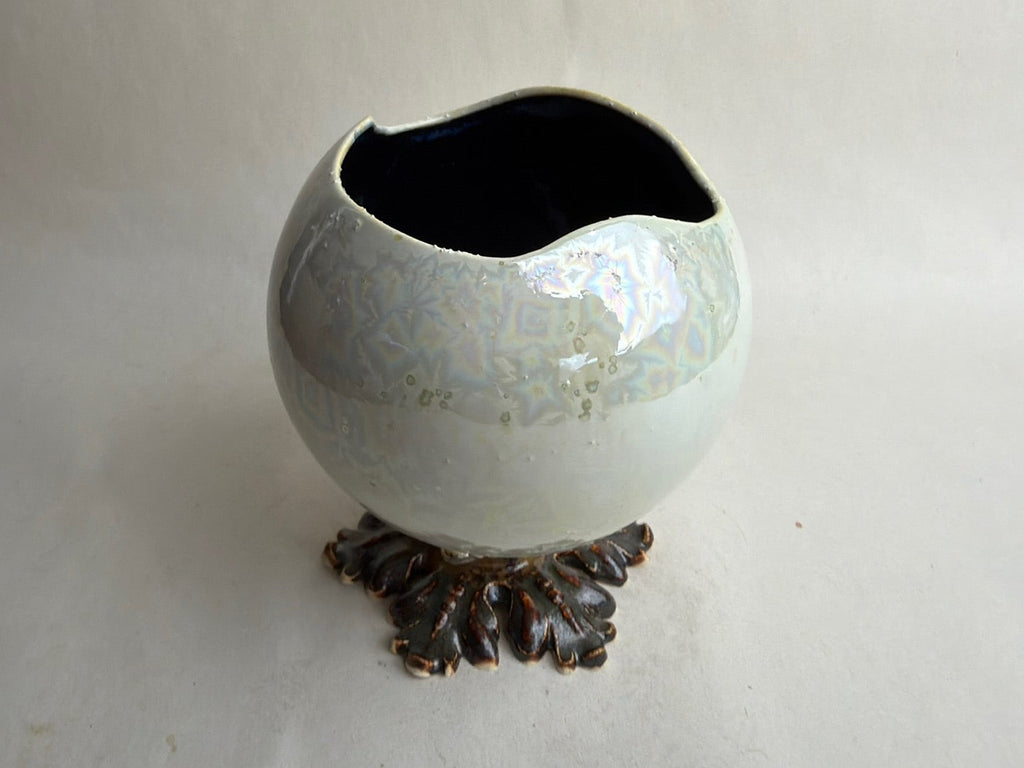 White Crystal Ball Planter
